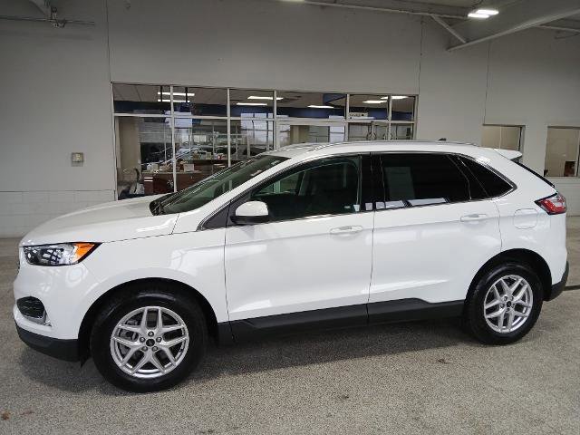 Certified 2023 Ford Edge SEL w/ Convenience Package image 2