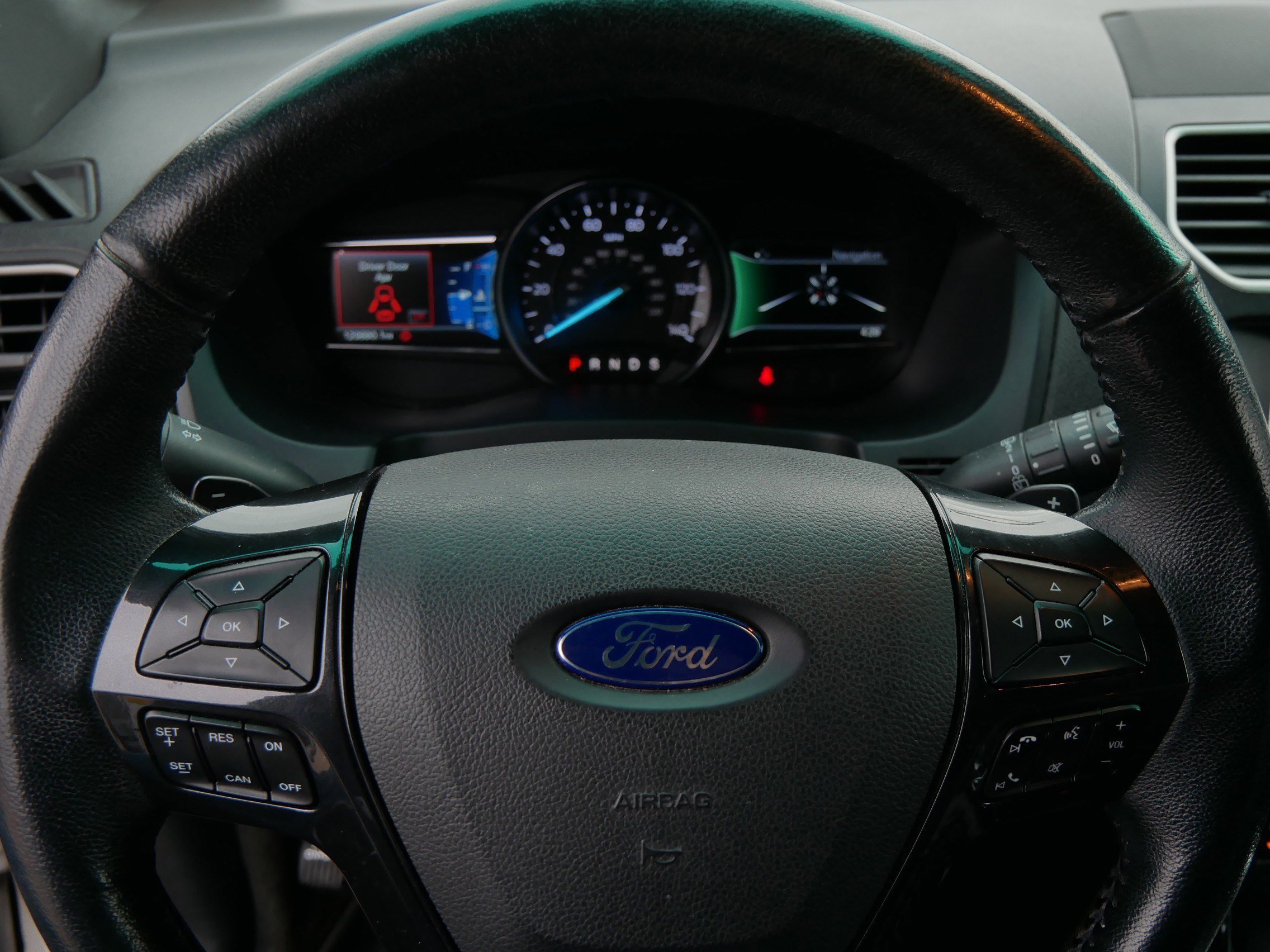 Certified 2017 Ford Explorer XLT w/ Equipment Group 202A image 25