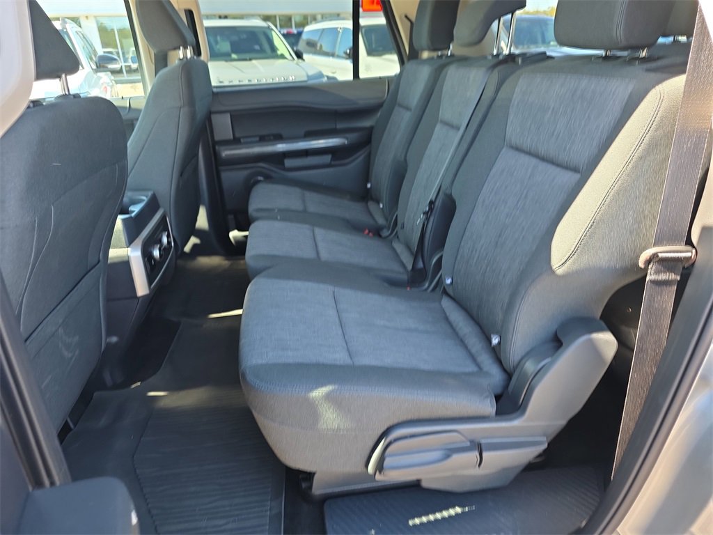 Certified 2023 Ford Expedition Max XLT image 32