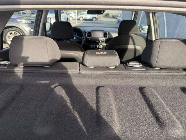 Used 2026 Hyundai Venue SEL FWD image 11