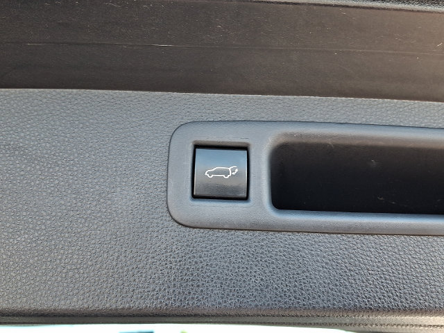 Used 2020 Toyota Highlander Platinum AWD/4WD image 31
