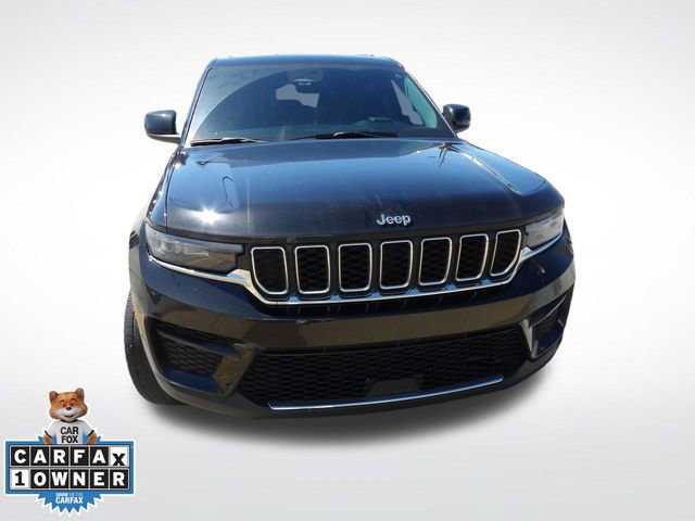 Used 2023 Jeep Grand Cherokee Laredo AWD/4WD image 18