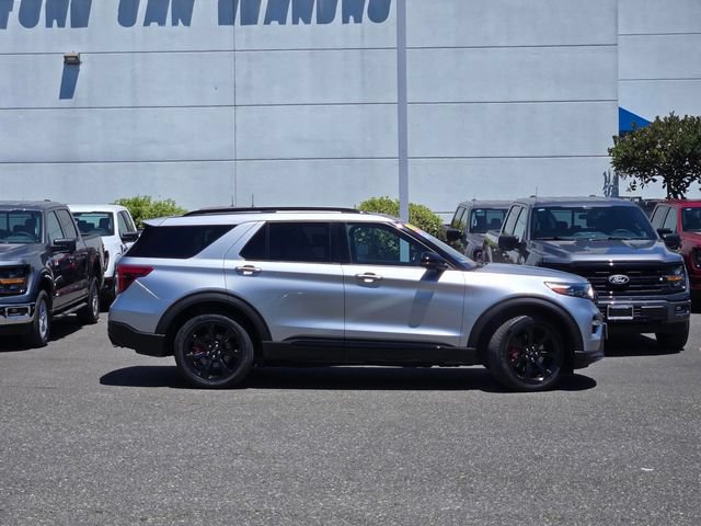 Certified 2020 Ford Explorer ST w/ ST Street Pack AWD/4WD image 6