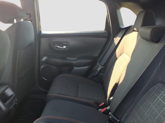 Used 2025 Honda HR-V Sport image 9