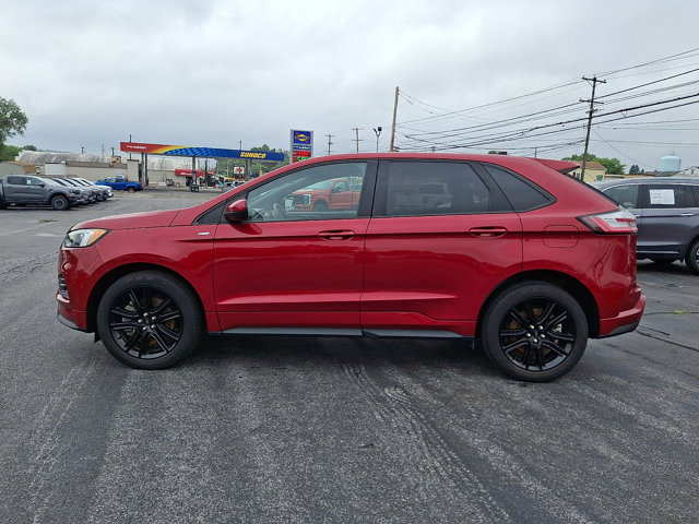 Certified 2021 Ford Edge ST-Line AWD/4WD image 4