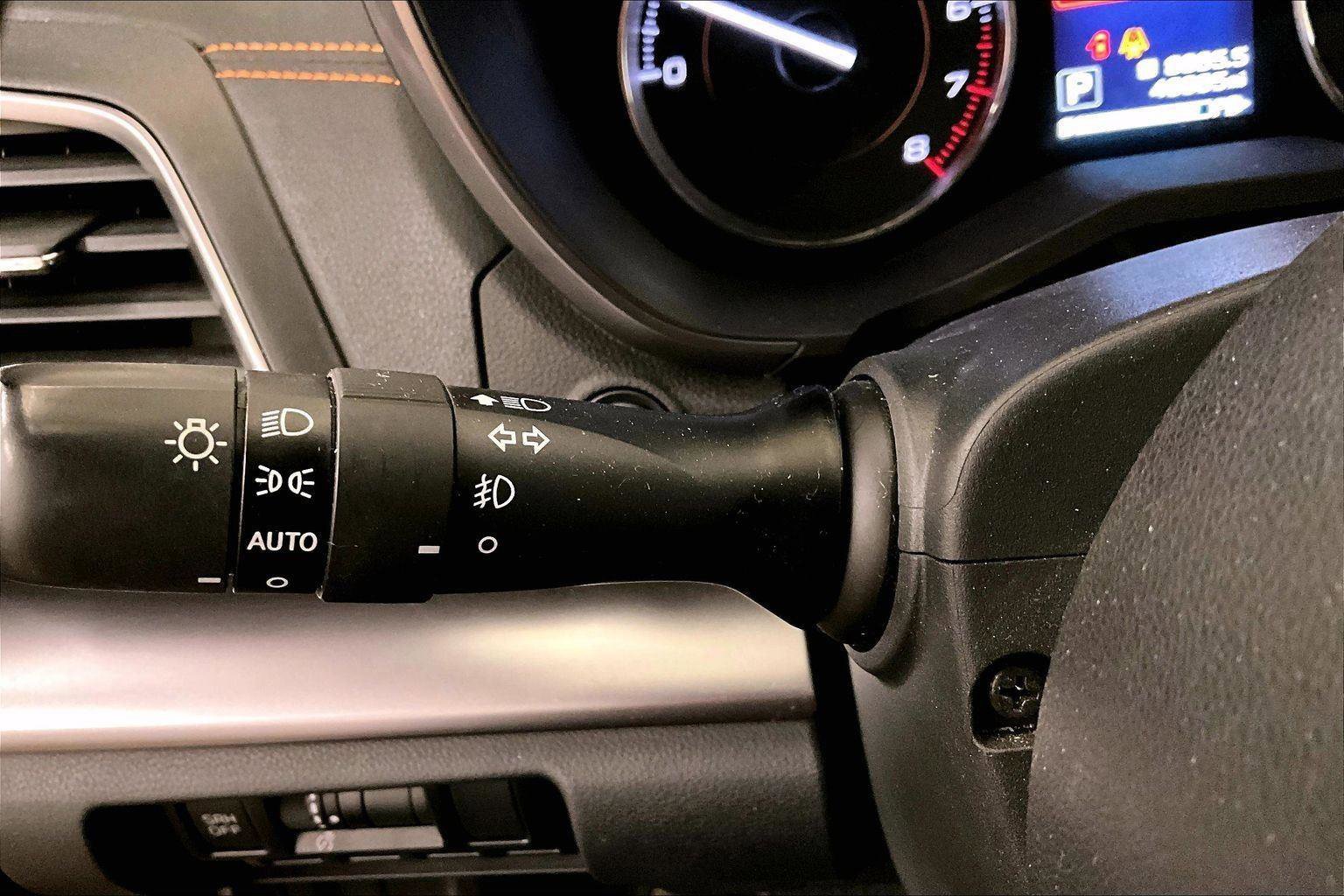 Used 2018 Subaru Crosstrek 2.0i Limited image 30