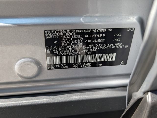 Used 2023 Toyota RAV4 XLE image 17