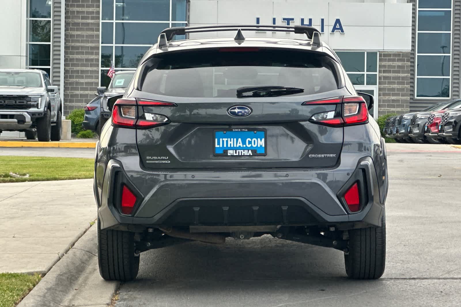 Used 2025 Subaru Crosstrek 2.5i Limited w/ Crosstrek Mirror Package AWD/4WD image 7