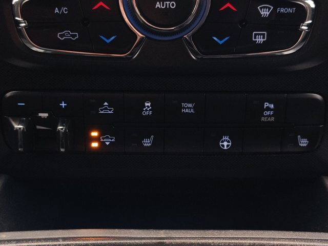 Used 2018 RAM 1500 Rebel w/ Luxury Group AWD/4WD image 40