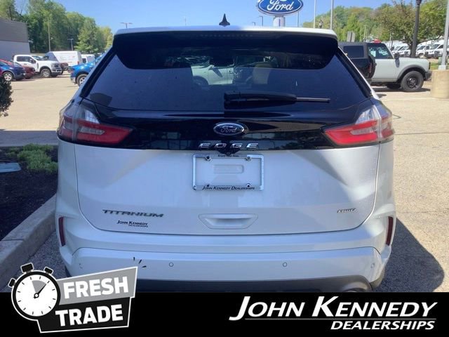 Certified 2022 Ford Edge Titanium w/ Equipment Group 301A AWD/4WD image 4