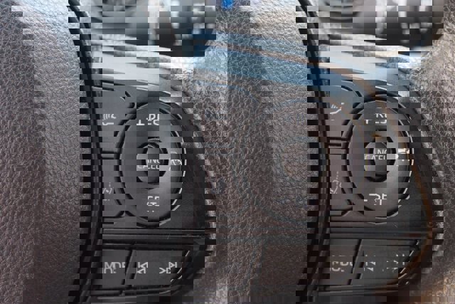 Used 2022 Toyota RAV4 XLE image 22