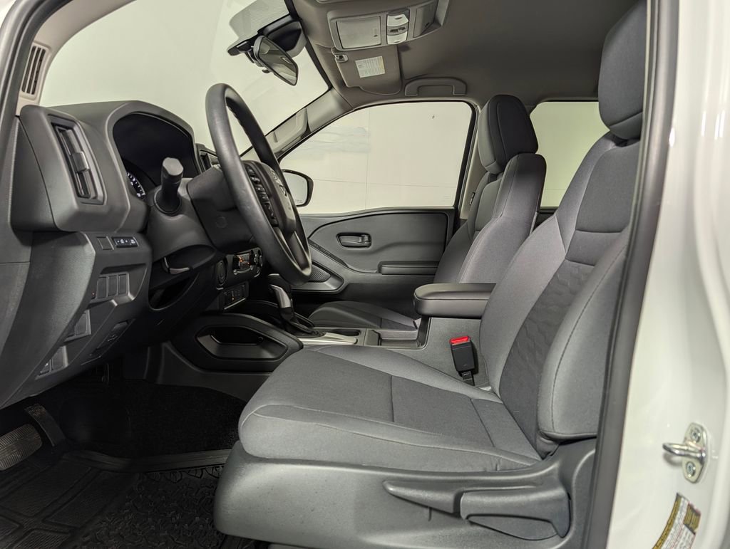 Used 2026 Nissan Frontier S RWD image 10