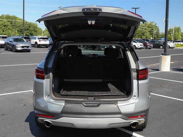 Used 2023 Chevrolet Blazer LT w/ Convenience Package FWD image 11