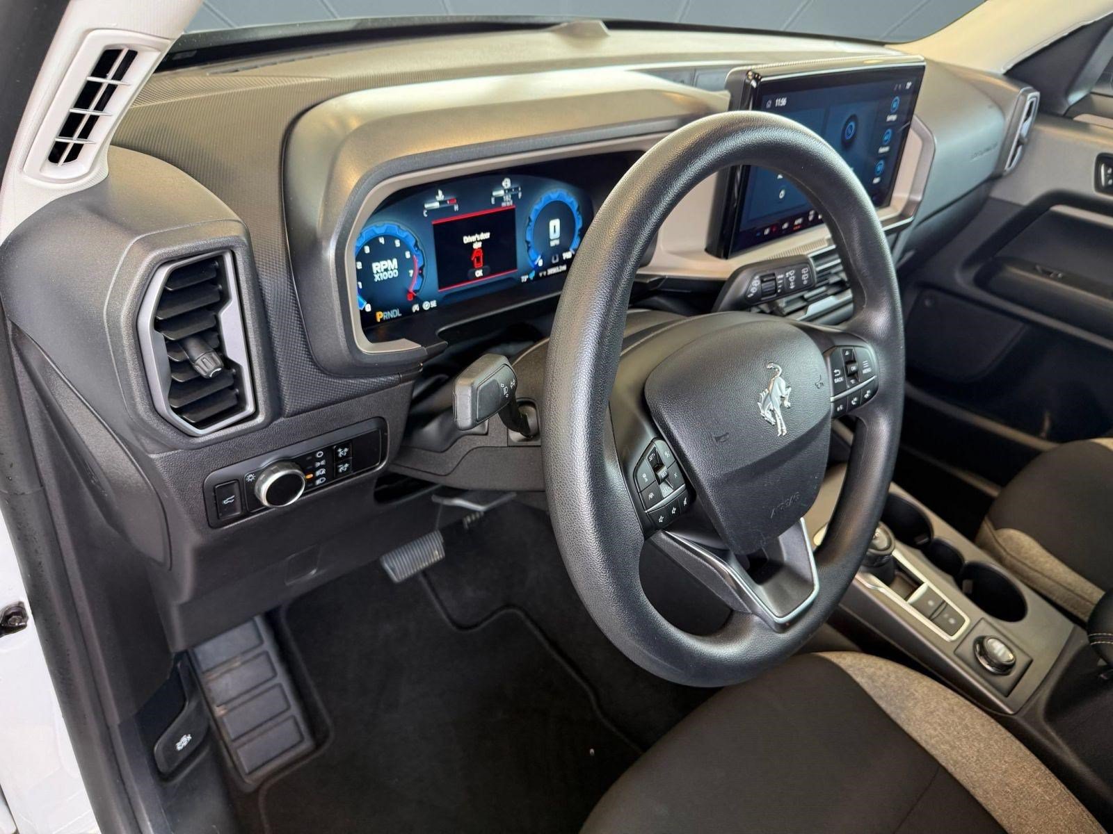 Certified 2025 Ford Bronco Sport Big Bend AWD/4WD image 4