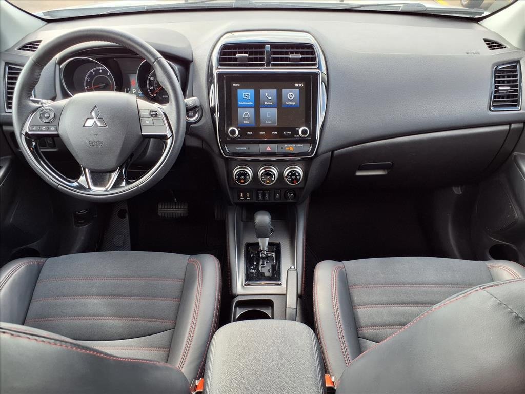 Used 2023 Mitsubishi Outlander Sport ES image 9