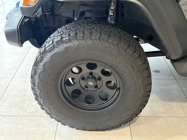 Used 2020 Jeep Wrangler Sport AWD/4WD image 30