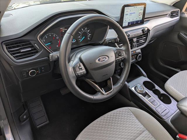 Certified 2022 Ford Escape SE w/ SE Sport Appearance Package FWD image 10