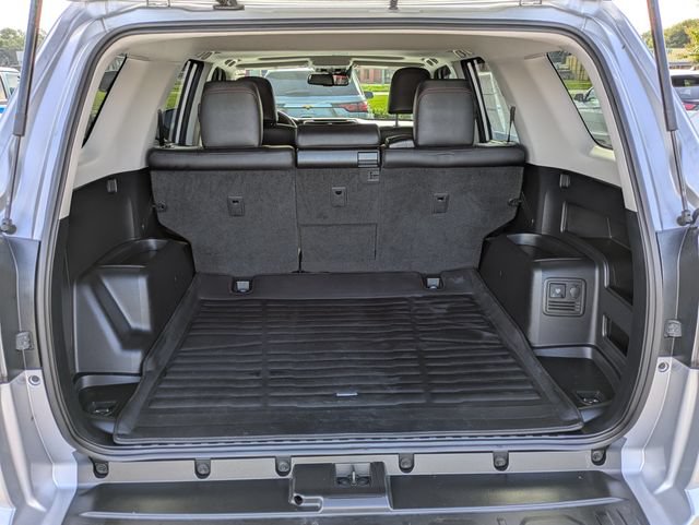 Used 2023 Toyota 4Runner TRD Off-Road Premium w/ Moonroof Package AWD/4WD image 13