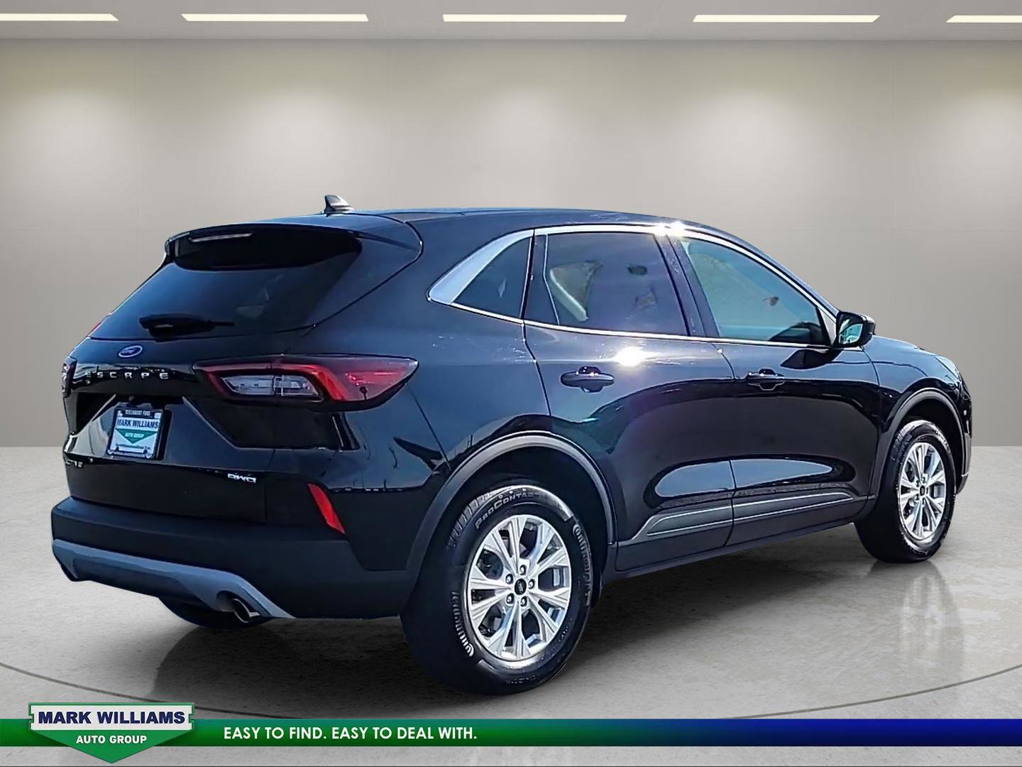Certified 2023 Ford Escape Active AWD/4WD image 5