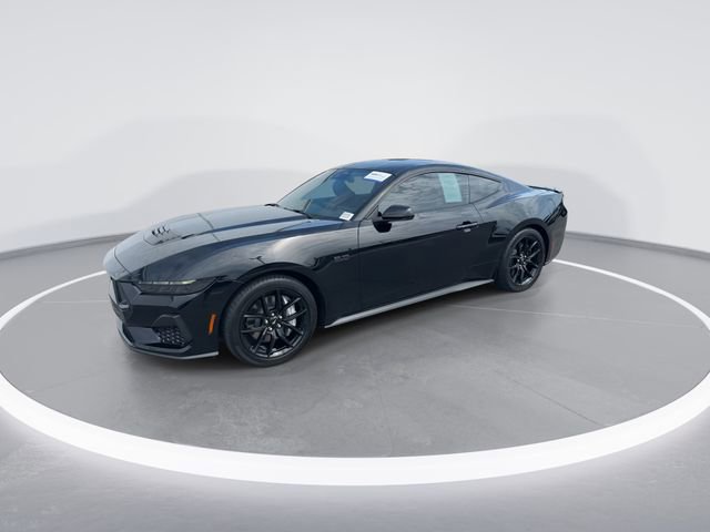 Certified 2025 Ford Mustang GT RWD image 3