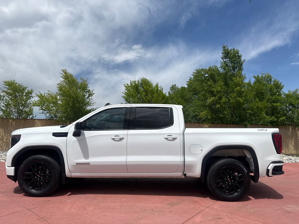 Used 2024 GMC Sierra 1500 Elevation AWD/4WD image 5