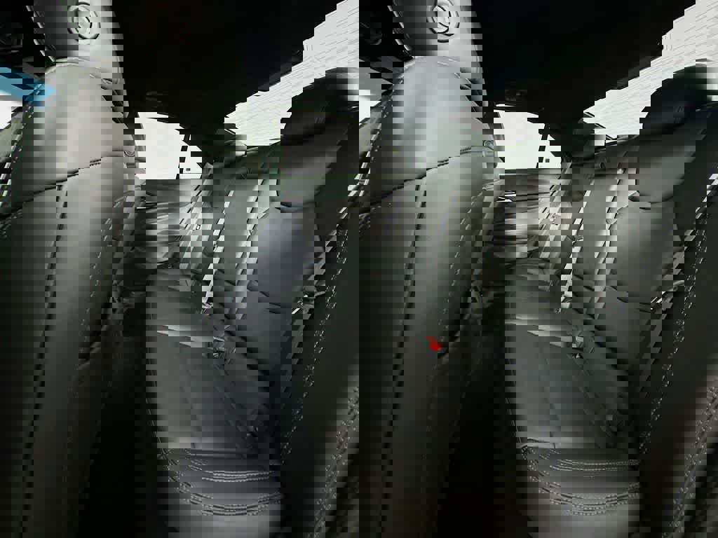 Used 2020 Cadillac CT4 Luxury w/ Cold Weather Package image 14