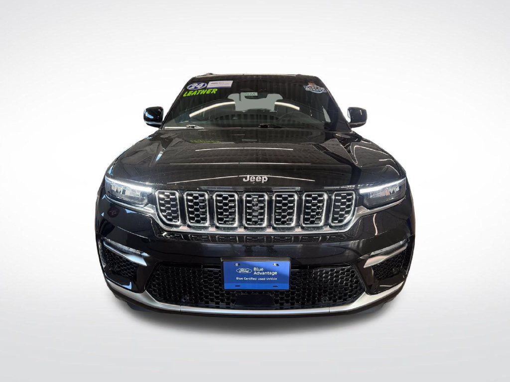Used 2024 Jeep Grand Cherokee Summit AWD/4WD image 3