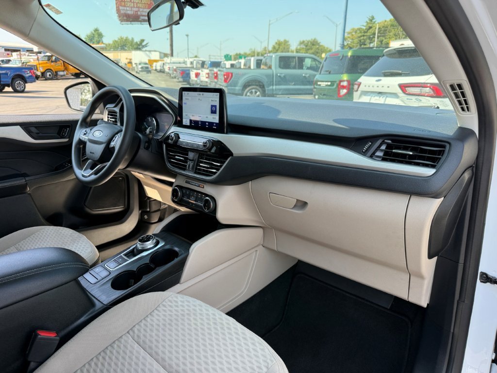 Certified 2022 Ford Escape SE AWD/4WD image 22