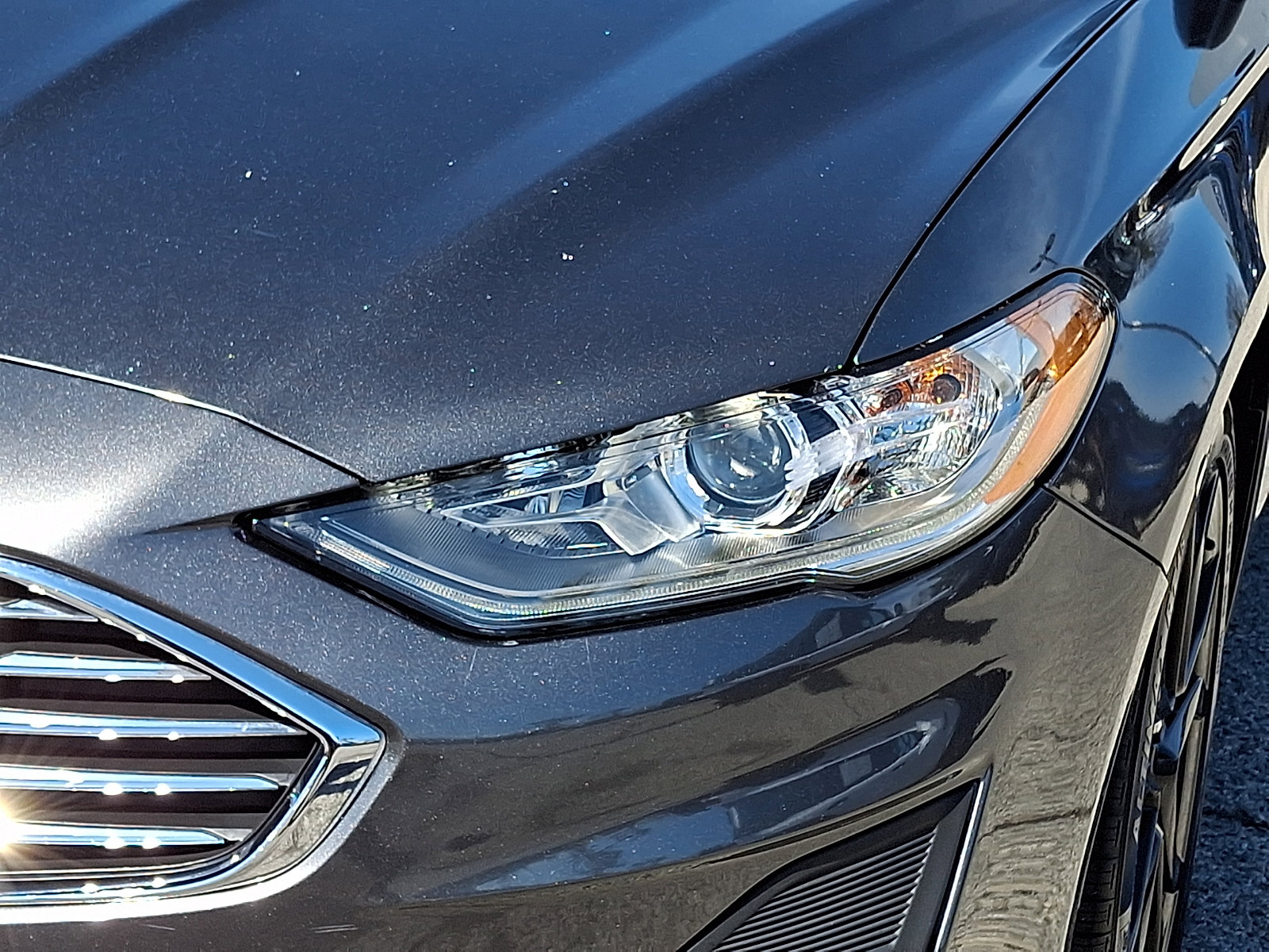 Certified 2020 Ford Fusion SE w/ Equipment Group 151A image 12