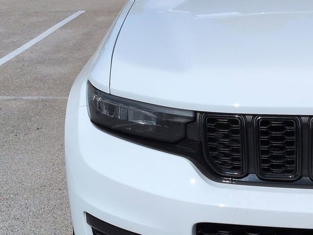 Used 2023 Jeep Grand Cherokee L Laredo AWD/4WD image 10