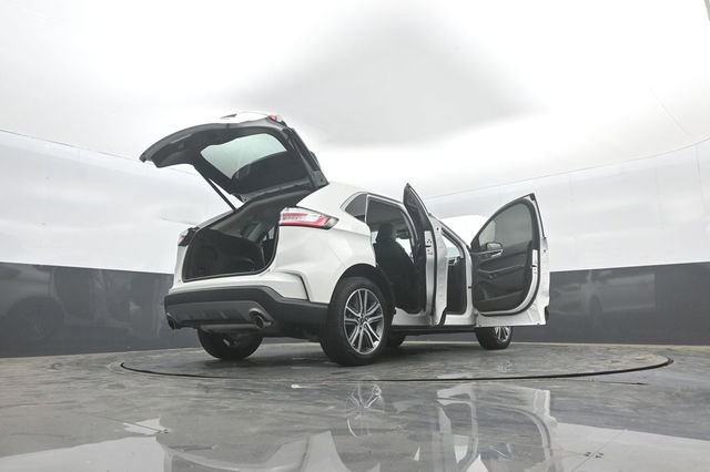 Certified 2024 Ford Edge Titanium AWD/4WD image 36