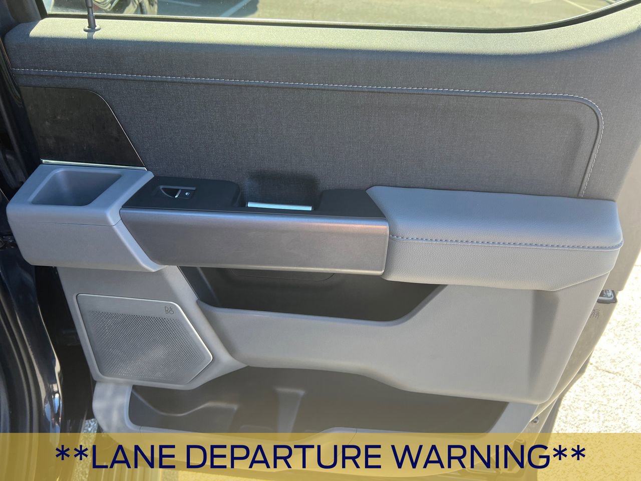 Certified 2023 Ford F150 Lariat w/ Equipment Group 502A High image 21