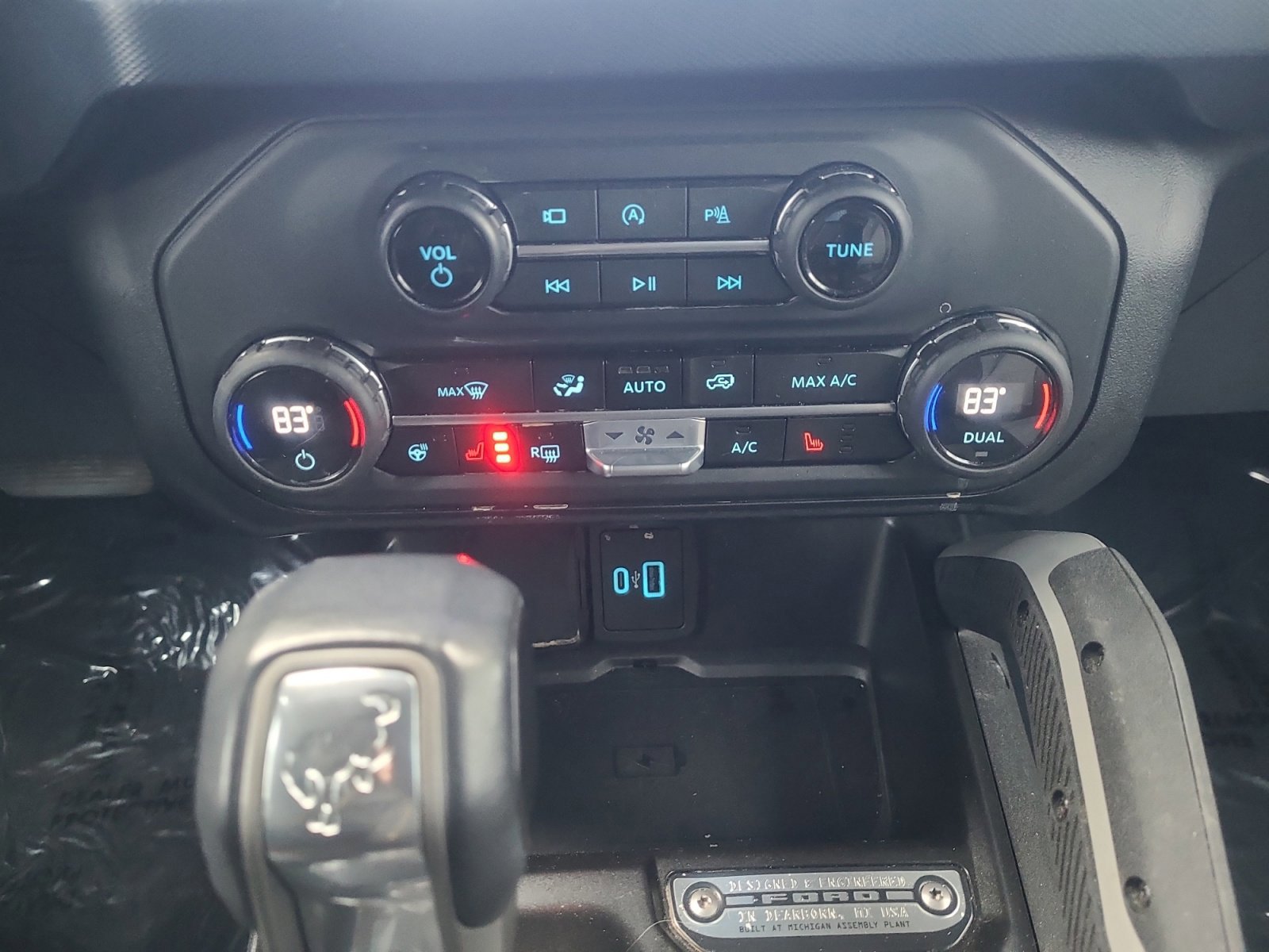 Certified 2023 Ford Bronco Outer Banks AWD/4WD image 31