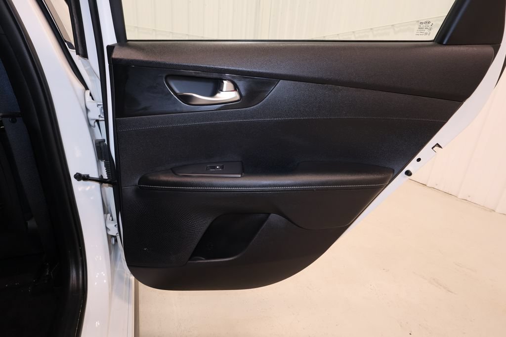 Used 2021 Kia Forte GT-Line w/ GT-Line Premium Package FWD image 17