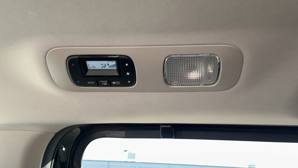 Used 2025 Honda Odyssey EX-L image 37
