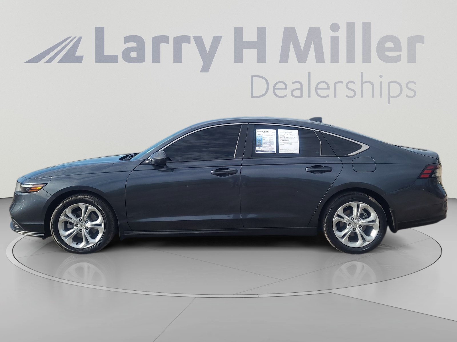 Used 2024 Honda Accord LX image 2