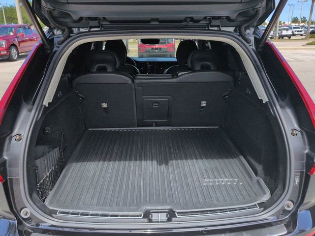 Used 2022 Volvo XC60 B5 Inscription w/ Advanced Package image 13