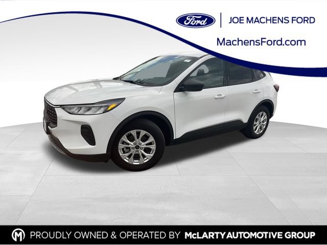 Certified 2025 Ford Escape Active w/ Cold Weather Package FWD image 1