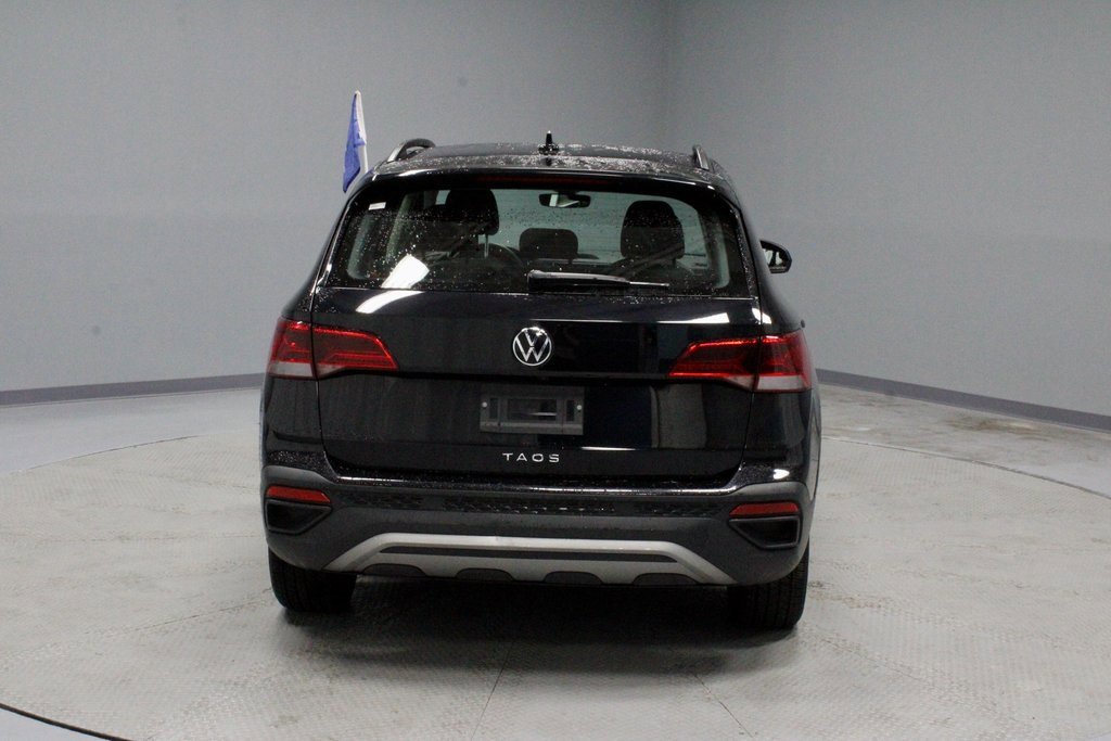 Used 2024 Volkswagen Taos S image 4