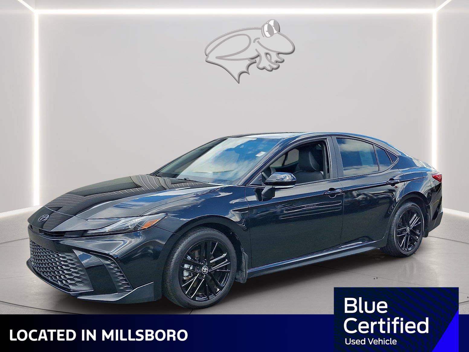 Used 2025 Toyota Camry SE