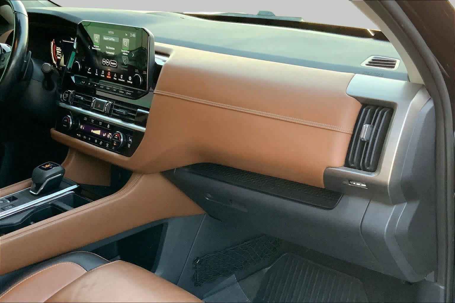 Used 2023 Nissan Pathfinder Platinum AWD/4WD image 18