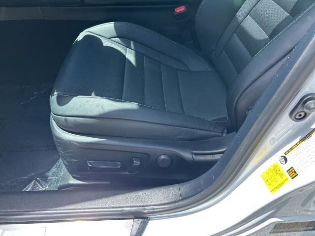 Used 2022 Lexus IS 350 F Sport RWD image 16