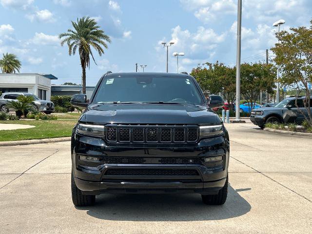Used 2023 Jeep Grand Wagoneer Series III w/ Quick Order Packagew 28T AWD/4WD image 9