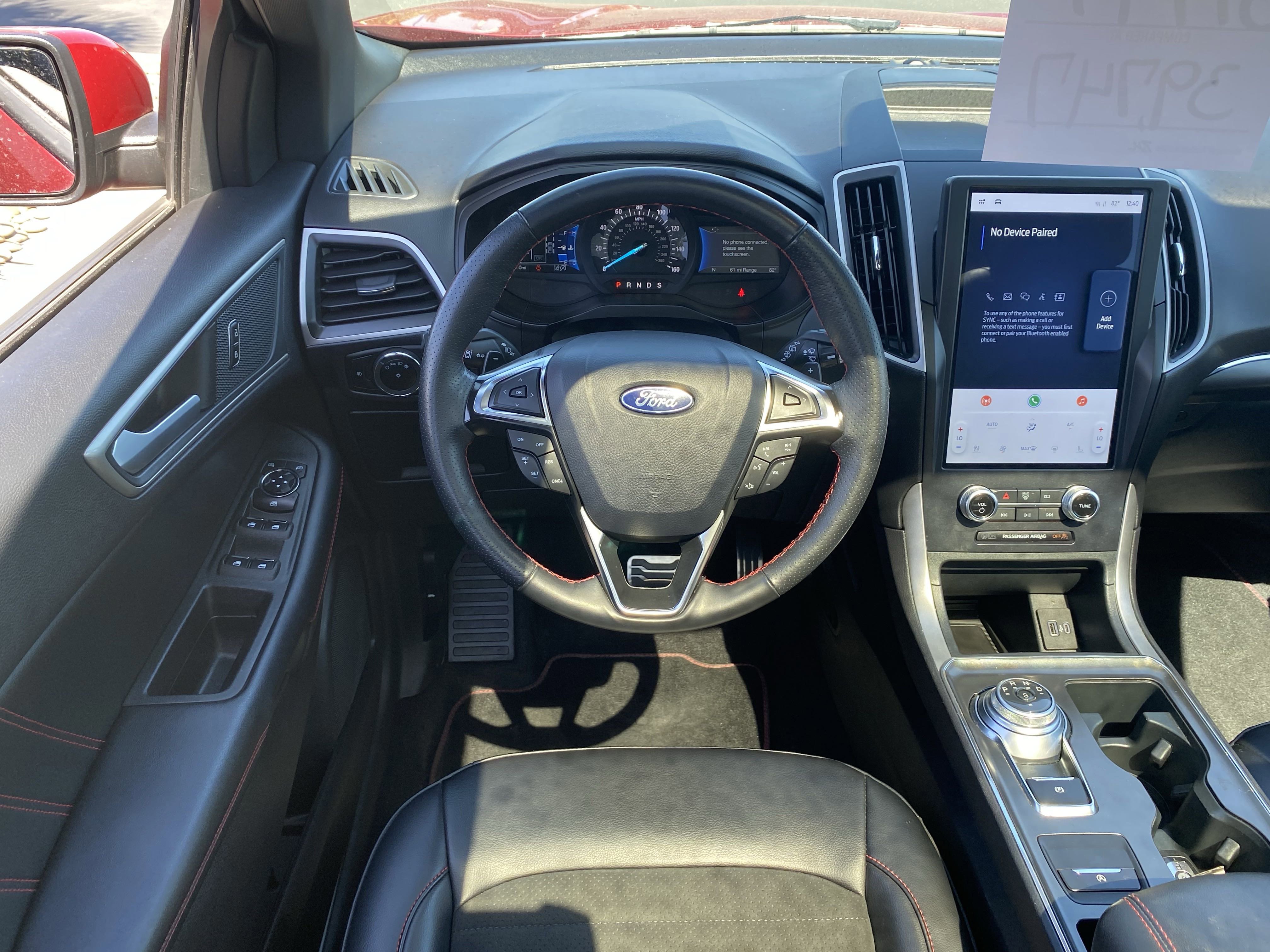 Certified 2024 Ford Edge ST-Line w/ Class II Trailer Tow Package image 9