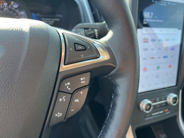 Certified 2023 Ford Edge SEL w/ Convenience Package image 10