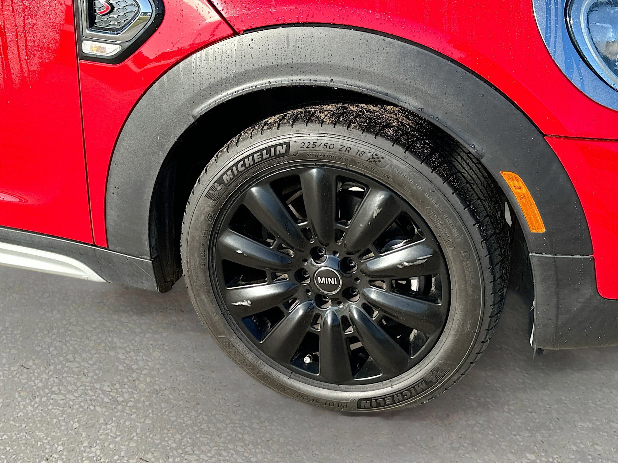 Used 2019 MINI Cooper Countryman S w/ Premium Package image 31