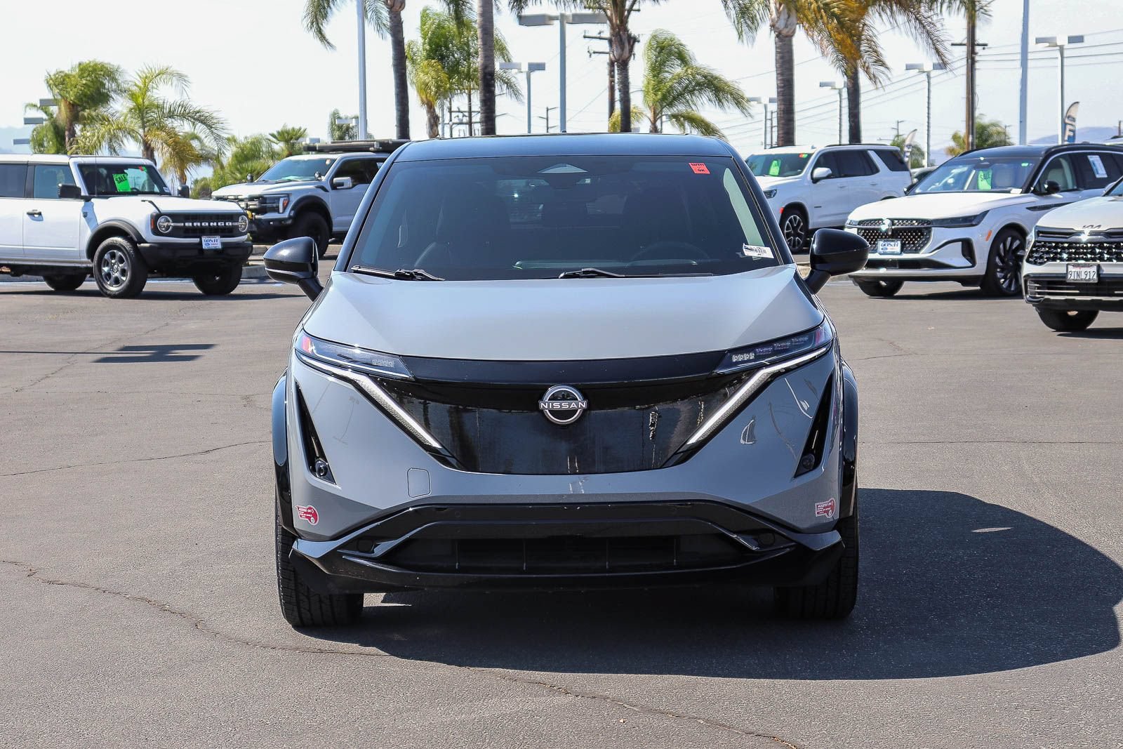 Used 2024 Nissan Ariya FWD image 2