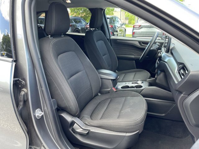 Certified 2025 Ford Escape Active AWD/4WD image 12