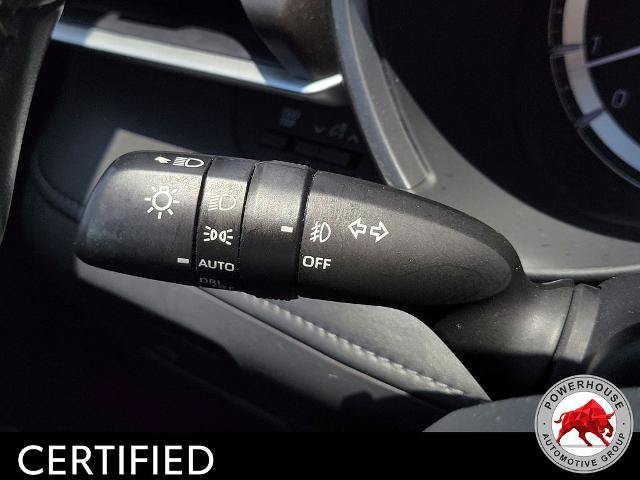 Used 2022 Toyota Highlander XLE FWD image 33