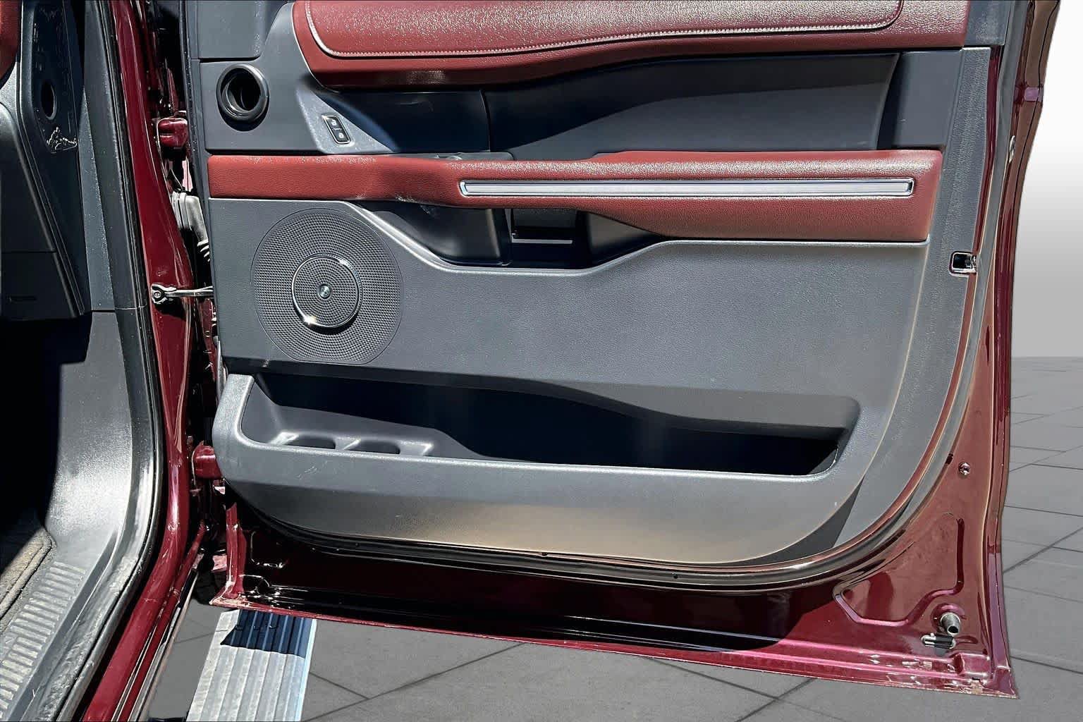 Certified 2023 Ford Expedition Limited AWD/4WD image 22